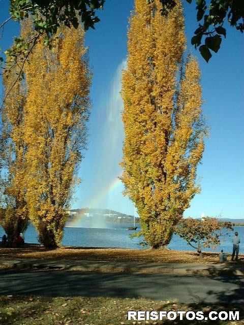 Captain Cook memorial fountain