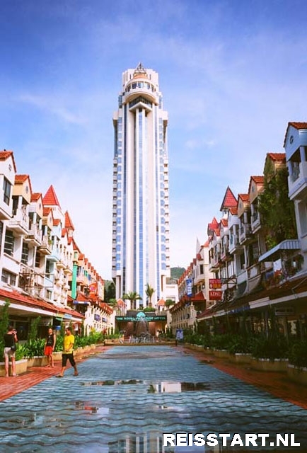 Phuket -Leuk gebouw voor een leuk uitzicht