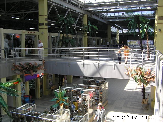 Modern winkelcentrum in 2005